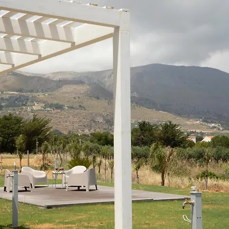 In Nature Con Vista Mare E Monti